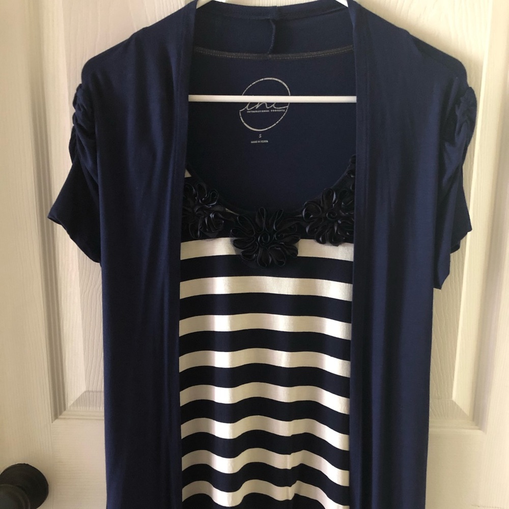 Ladies INC floral & striped top